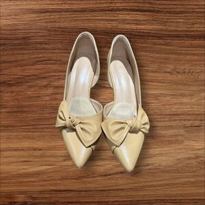 Pointed Bow D'Orsay Flats in Beige